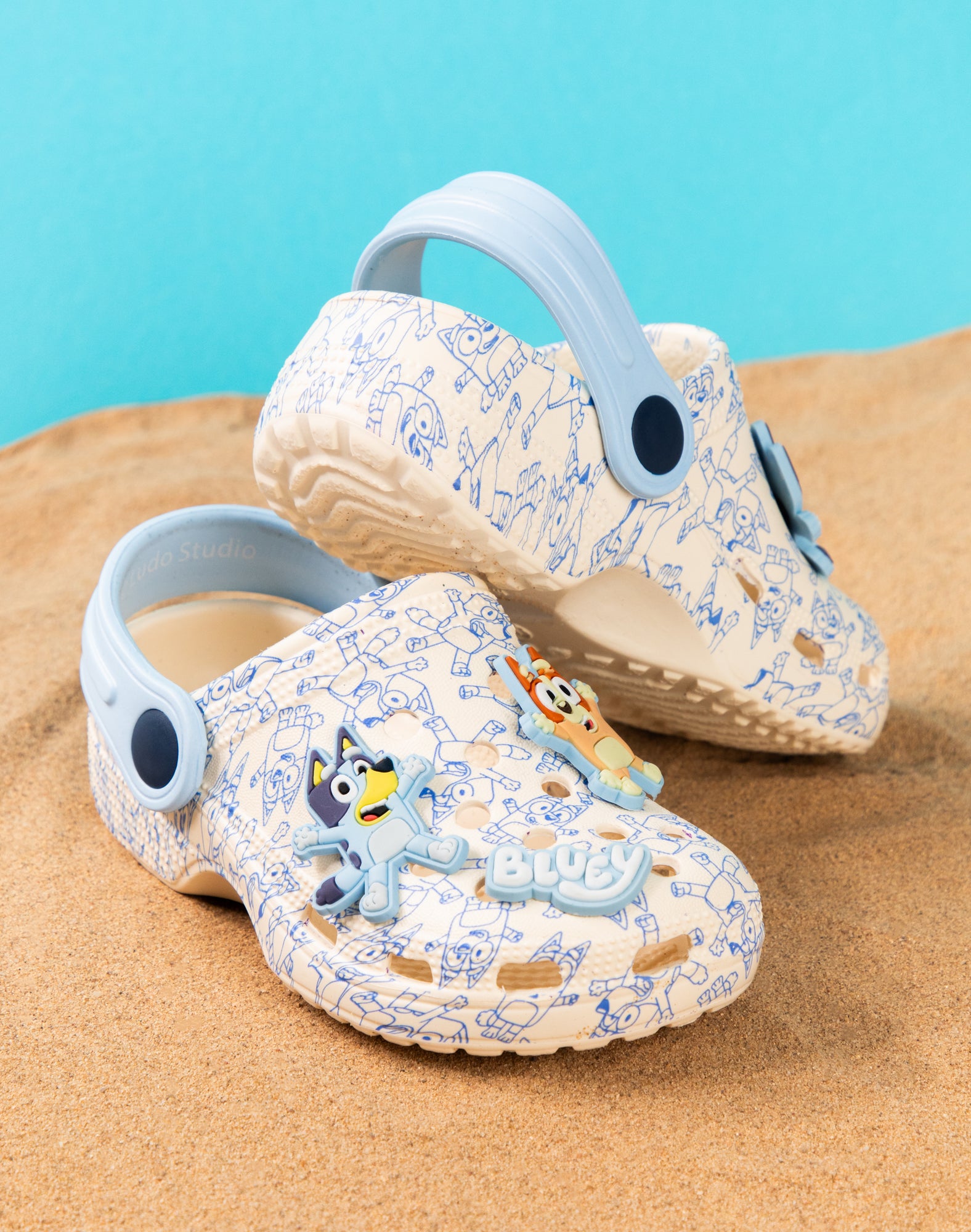 Bluey Boys Clogs — Vanilla Underground