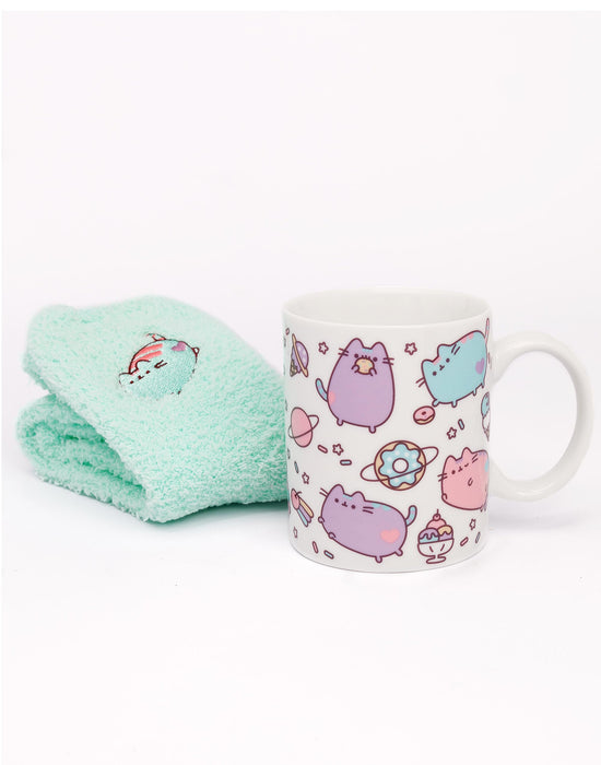 Pusheen Pusheen The Cat Womens White Mug and Sock Gift Set
