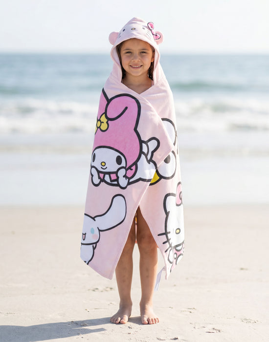 Hello Kitty & Friends Sunshine Girls Pink Poncho Towel