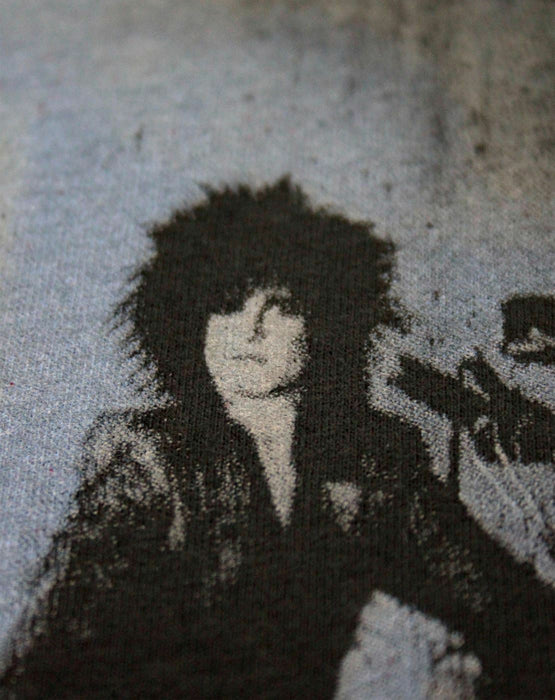 AVAILABLE IN VARIETY OF SIZES - This adult Motley Crue Girls Girls Girls tee comes in sizes; x-small, small, medium, large, x-large and xx-large. It comes in a slim men's fit and is made for ultimate comfort; a great idea as a Motley Crue birthday present or for any special occasion!